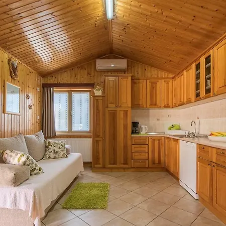 Guest house Cottage Nilda I Musalez